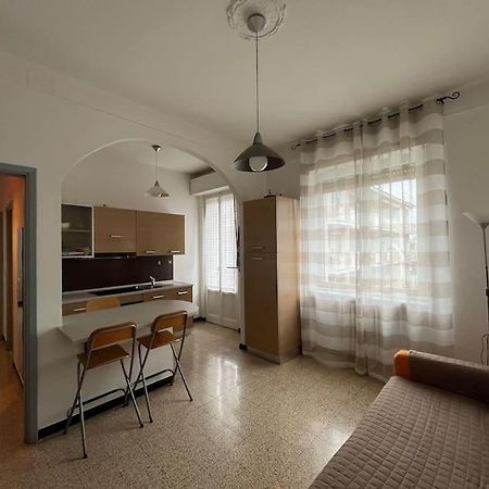 Apartamento La Casa Di Alice Vercelli Exterior foto