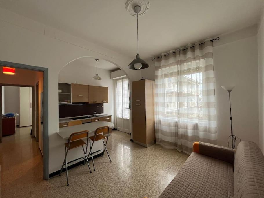 Apartamento La Casa Di Alice Vercelli Exterior foto
